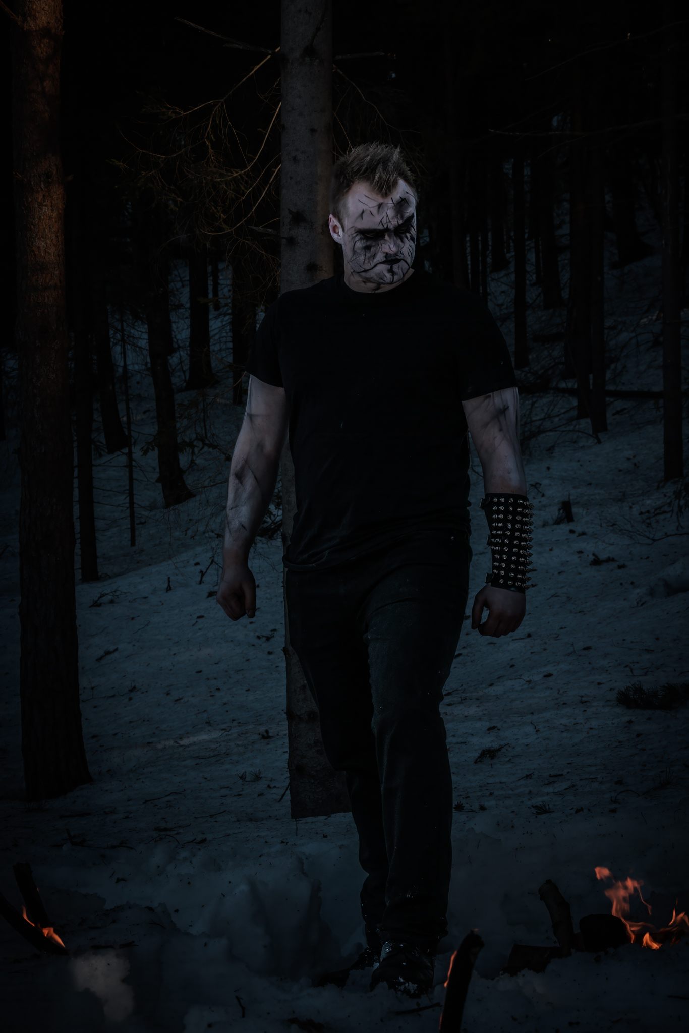 Nekrosis in the woods